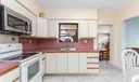 698 W 40th Pl Photo