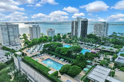 1435 Brickell Ave #3412 1