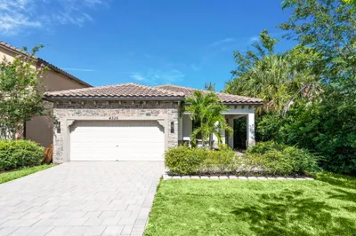 4339 Buena Tara Drive 1