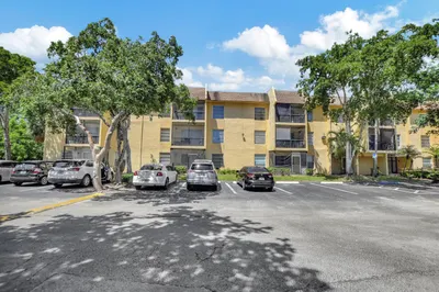 450 NW 20th Street #2020 1