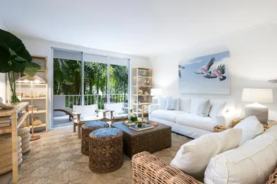 226 Brazilian 0040 Avenue #2b 1