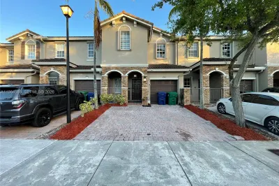 8900 SW 226th Ter 1