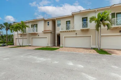 63 Dogwood Court 1
