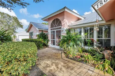 1863 NW 22nd Street 1