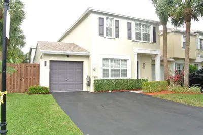 6001 Red Plum Ct 1