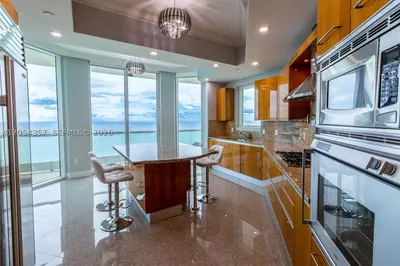 16051 Collins Ave #2402 1