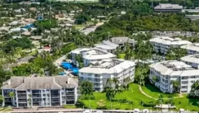 441 Bay Colony Drive N,