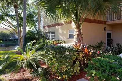 1563 SE Royal Green Circle #B103 1