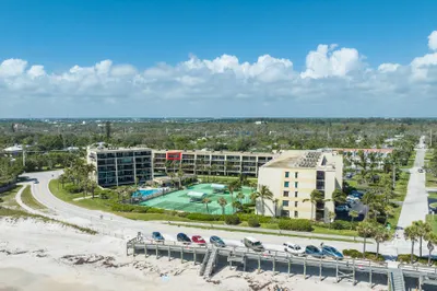 3939 Ocean Drive #408c 1