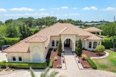 2725 W Jockey Cir W 1