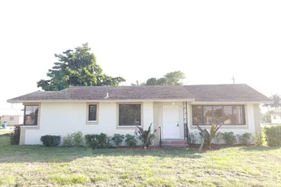 24 NW I Avenue 1