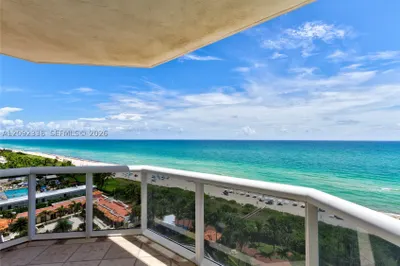 4775 Collins Ave #1201 1