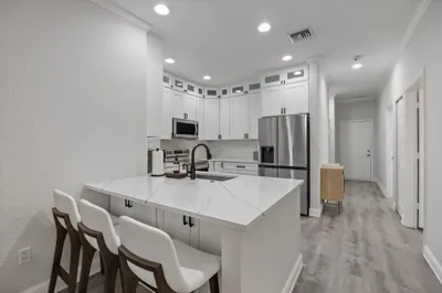 121 Seagrape Drive #101 1
