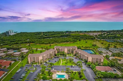 275 Palm Avenue #B206 1