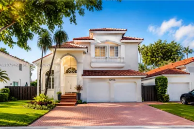 10916 NW 58th Ter 1
