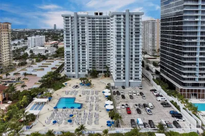 2030 S Ocean Dr #1101 1