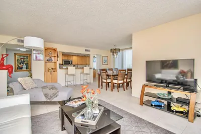 3912 S Ocean Boulevard 1