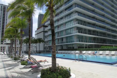 1111 SW 1st Ave #1815-N 1