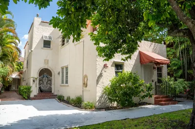 219 Seminole Avenue 1