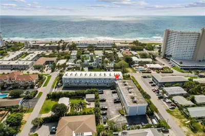 505 NE 20th Avenue #208 1