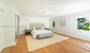 8926 Emerson Ave Photo