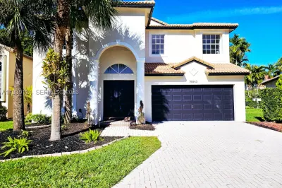 15843 SW 14th Ct 1