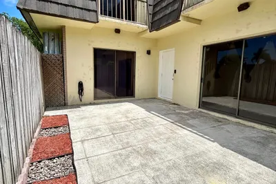 4606 Cherry Road 1