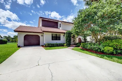 6802 Tiburon Circle 1