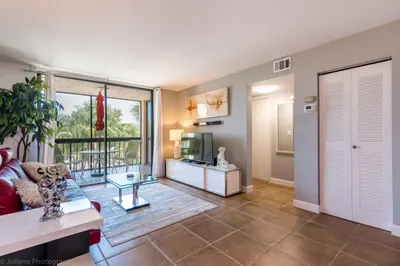 2255 Lindell Boulevard #4306 1