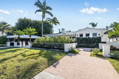 224 Churchill Road 1