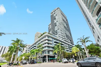 121 NE 34th St #2409 1