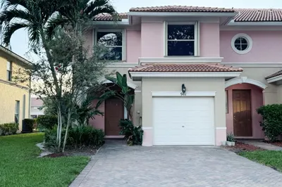 911 Seminole Palms Drive 1