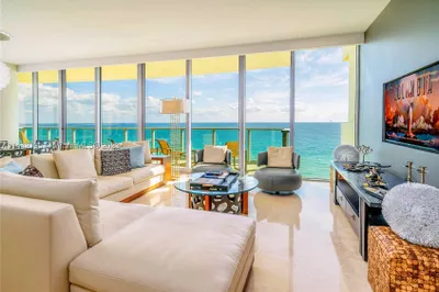 1455 Ocean Dr #1609 1