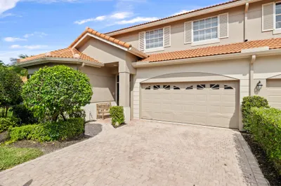 33 Monterey Pointe Drive 1