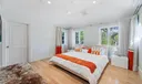 218 Seabreeze Avenue Photo
