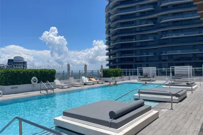 1010 Brickell Ave #3810 1