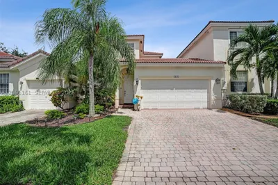 18781 SW 28th Ct 1