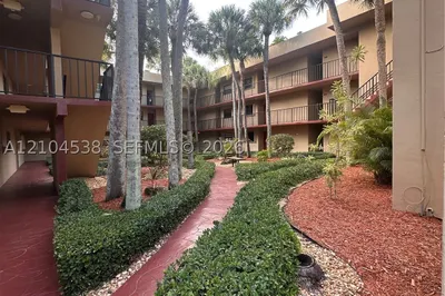 10845 SW 112th Ave #211 1