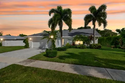 2242 Gabriel Lane 1
