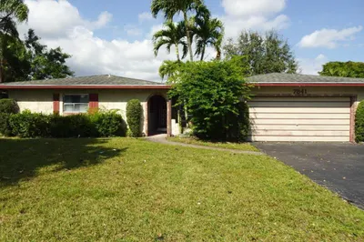 7841 NW 46th Street 1