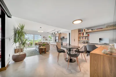 1455 West Ave #503 1