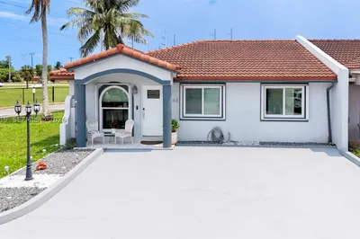 7548 NW 173rd Ter 1