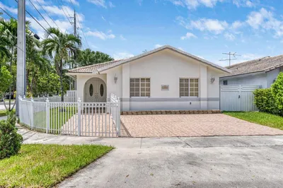 3202 W 77th Pl 1