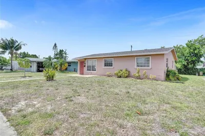 7741 NW 33rd Street 1