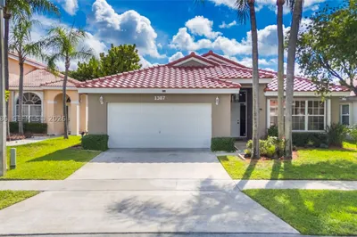 1387 SW 181st Ave 1