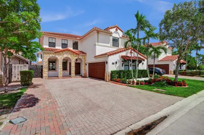 1007 NW 99th Ct 1