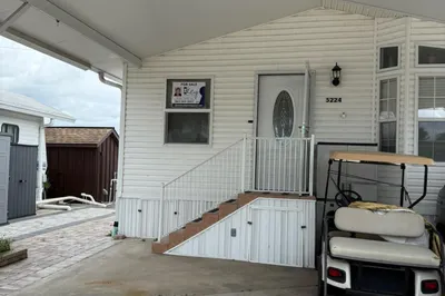 5224 SE 67th Avenue Se 1