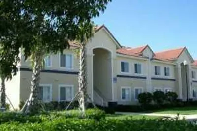 1049 Golden Lakes Boulevard #122 1