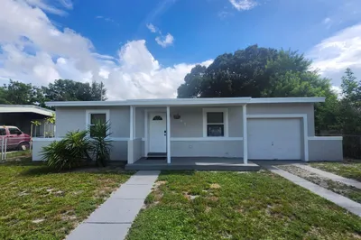 942 NW 12th Street 1