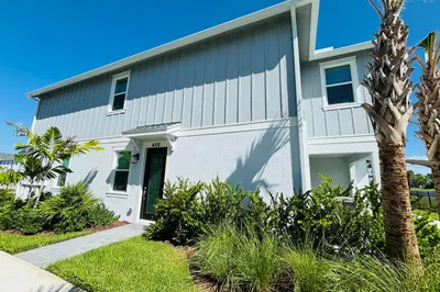 4302 Brookgreen Square #4302 1